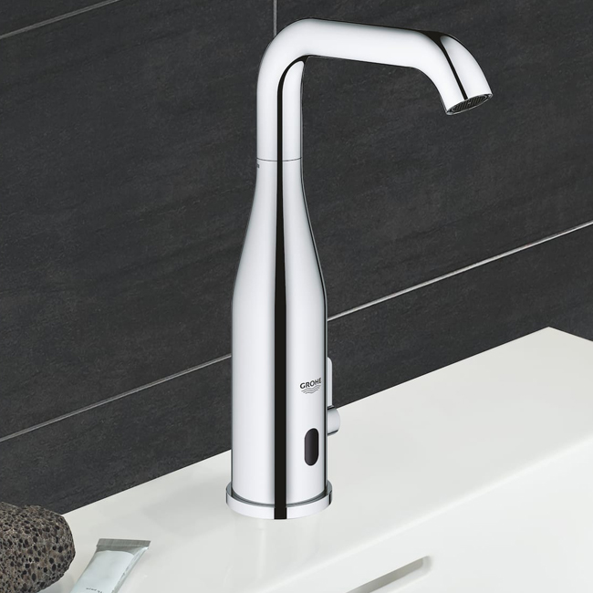 Інфрачервоний змішувач для раковини 1/2 GROHE Essence E 220V (36444000)