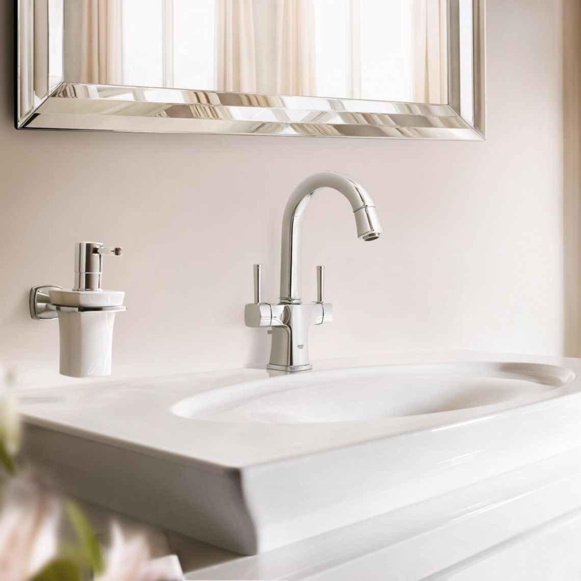 Змішувач для раковини Grohe Grandera L-Size (21107000)